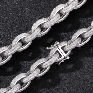 13mm Herren Hip Hop Armband mit Zirkonia-Mikropavé und sicherem Kastenverschluss-Detail