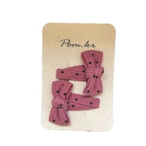 Barrettes à cheveux à nœud rose à pois pour filles en velours côtelé sur carte de présentation