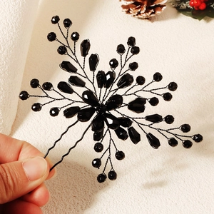 Épingle à cheveux de mariée faite main avec perles noires à facettes, motif flocon de neige