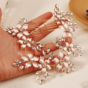 Handgefertigtes Braut-Haarkamm-Set in Roségold mit Metallblumen und Kristallblättern