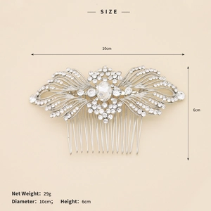 Detailed size specifications of silver bridal hair comb with rhinestones measuring 10x6cm