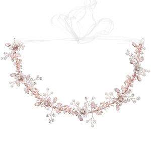 Vigne de cheveux de mariée faite main en or rose avec perles et fleurs roses