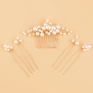 Set accessori capelli da sposa fatti a mano con perle e pettine in filo dorato