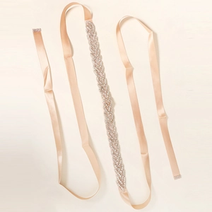 Ceinture de mariée élégante en satin champagne avec motifs luxueux de strass en cristal