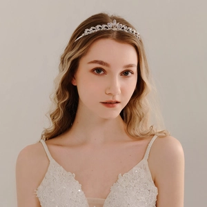 Élégant Diadème de Mariée en Alliage de Zinc Argent Avec Strass Couronne Rétro Floral Feuille Serre-Tête Pour Femme Mariage Fête Accessoires