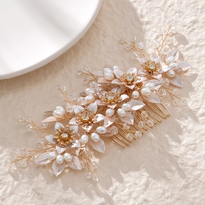 Handmade golden flower hair comb with pearls and crystals for vintage bridal styling