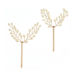 Elegant gold metal hair clips with handcrafted pearl leaf design for French vintage style