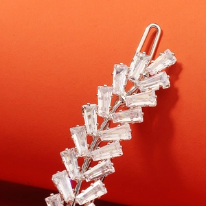 Elegant silver metal hair clip featuring sparkling zircon stones in a wheat ear pattern