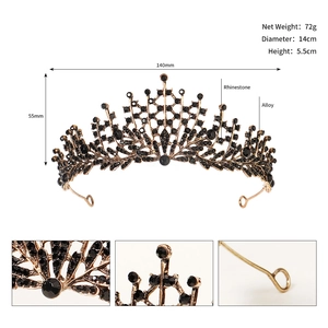 Gedetailleerde afmetingen van zwarte strass kroon met diameter 14cm en hoogte 5,5cm
