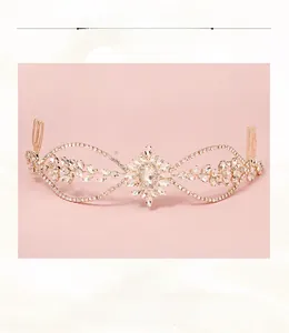 Detailed macro view of the rhinestone bridal hair comb with elegant gold metal vines