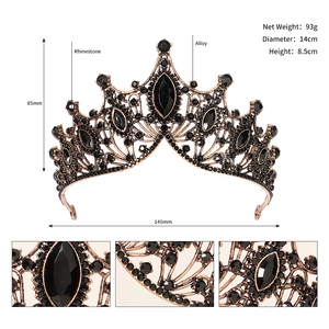 Detailed dimensions of Baroque black crystal crown with 14cm diameter and 93g weight