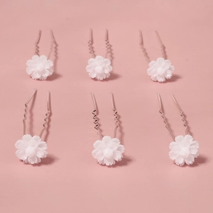 Set of 6 bridal hair pins with white 3D flowers and silver wavy U-shaped metal pins