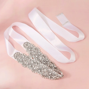 Élégante Ceinture de Mariage Strass Künstliche Perle Cousue à la Main Ruban de Robe de Mariée pour Femme Décoration de Robe de Fête
