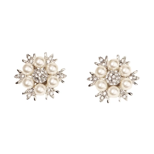 Elegante Blumen-Schuhclips für die Braut mit funkelnden Strasssteinen und weißen Perlen