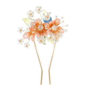 Elegant peach flower hair pin with gradient petals and crystal beads for Hanfu styling