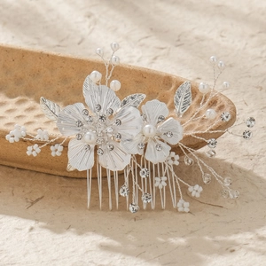 Peigne à Cheveux de Mariée Fait Main Fleur Alliage Argent Strass Künstliche Perle Coiffe Mariage Élégant Bijoux de Cheveux pour Femmes