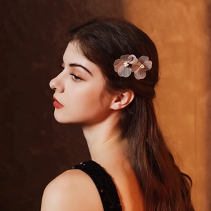 Handgefertigter Braut Blumen Haarkamm Eleganter Kupferdraht Gewebter Haarclip Mit Kunstperlen Für Hochzeit Hanfu Damen Schmuck