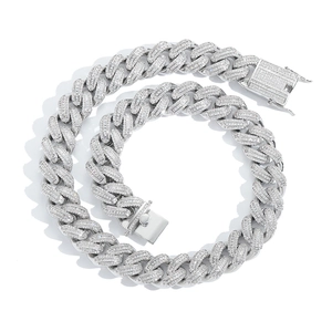 Chaîne cubaine plaquée argent avec diamants zircons de 18mm dans un style hip-hop tendance