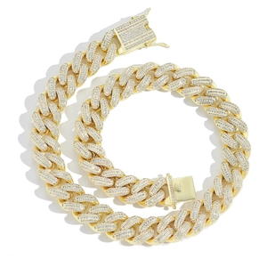 Collier à Mailles Cubaines en Zirconia Baguette Hip Hop 18mm pour Hommes Femmes Chaîne en Cuivre Plaqué Or Argent Bijoux de Mode Cadeau