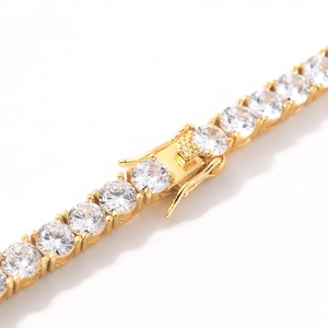 Collier chaîne tennis dorée avec oxydes de zirconium 3-5mm et fermoir à cliquet sécurisé