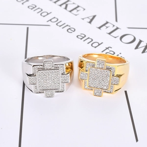 Anelli geometrici hip hop oro e argento con pavé di zirconi cubici di qualità AAA
