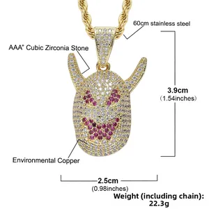Detail von Hip-Hop-Monster-Anhänger in Gold mit AAA-Zirkonia und rosa Akzenten