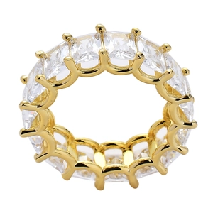 Hip hop eternity ring in 18K gold plated brass with square-cut cubic zirconia stones