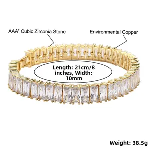 Dettaglio del bracciale tennis in oro 10mm con zirconi e specifiche su sfondo bianco