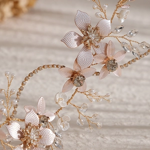 Serre-tête floral fait main avec perles et cristaux dorés pour accessoires de mariée