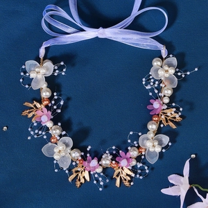 Handgefertigtes goldenes Blatt- und lila Blumen-Braut-Stirnband mit Perlen für Hochzeiten