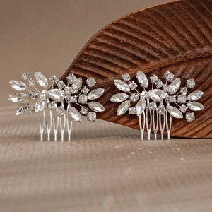 Peignes à Cheveux Fleur en Alliage d'Argent de Luxe Strass Coiffe de Mariée en Cristal Vintage pour Mariage Fête Femme Bijoux
