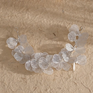 Exquisite handmade bridal headband with silver wire mesh petals and white pearls