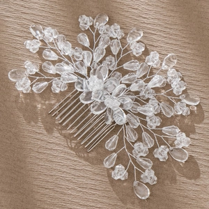 Dettagli del pettine per capelli da sposa fatto a mano con perle di cristallo e filo argento