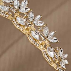 Couronne de mariée en alliage doré avec cristaux marquise et strass scintillants