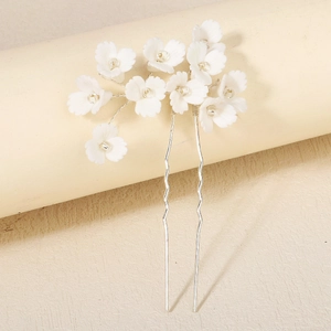 Épingle à cheveux en forme d'U avec neuf fleurs délicates faites à la main en pâte polymère