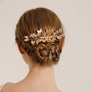 Handmade Alloy Leaf Wedding Hair Comb With Imitation Artificial Pearls Elegant Bridal Headpiece For Brides Bridesmaids Party Women Jewelry