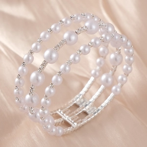 Elegant Multi Layer Imitation Artificial Pearl Rhinestone Bracelet For Women Alloy Silver Tone Vintage Bangle Wedding Banquet Party Jewelry