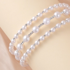 Elegant three-layer pearl bracelet with sparkling rhinestone spacers for women