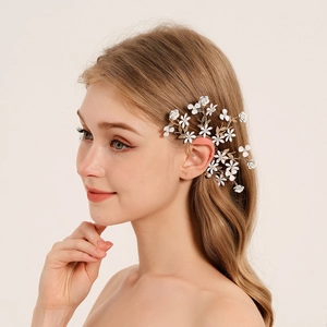 Manchette d'Oreille Fleur Style Forêt Fait Main Feuille d'Or Künstliche Perle Zirconia Sans Percage pour Mariage Fête Femme Bijoux