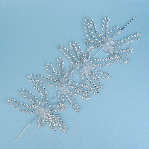 Luxury bridal hairband with sparkling crystals and rhinestones in a floral vine design