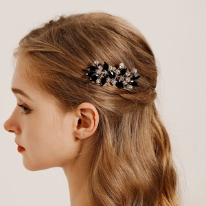 Vintage bridal hair comb with black rhinestones and crystals for Halloween wedding styling