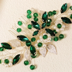 Peigne à cheveux de mariée chinois avec cristaux verts, perles et feuilles d'argent