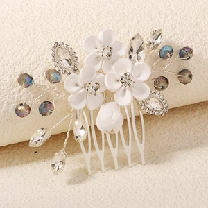 Handmade New Chinese Ancient Style Bridal Hair Comb White Polymer Clay Flowers Rhinestone Wedding Hair Jewelry For Women