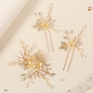 Set d'accessoires cheveux mariage 3 pièces avec peigne et épingles à fleurs dorées