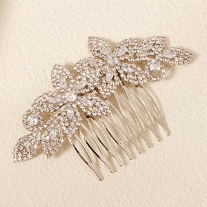 Peigne à cheveux de luxe avec fleurs en zircon et cristaux brillants pour mariée