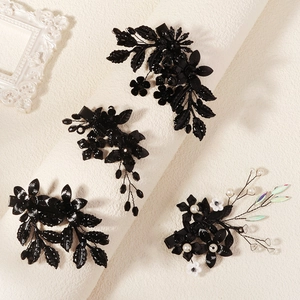 Pince à Cheveux Gothique Fleur Noire Faite à la Main Alliage Araignée Pince à Bec de Canard Avec Perle Artificielle Strass Halloween Party Accessoires de Cheveux Pour Femmes