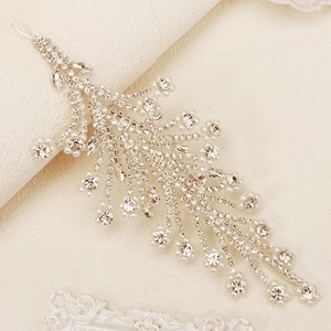 Silver leaf hair chain with rhinestones and pearls for elegant bridal wedding styles