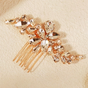 Eleganter goldener 8-Zahn Braut-Haarkamm mit funkelnden Marquise- und Birnen-Strasssteinen