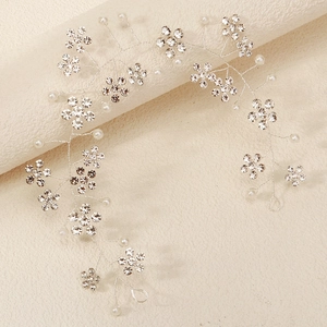 Elegant bridal hair vine with silver wire weaving, crystal flowers and pearls for wedding