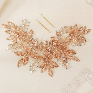 Parure de vigne de cheveux de mariée en or rose avec strass brillants et feuilles